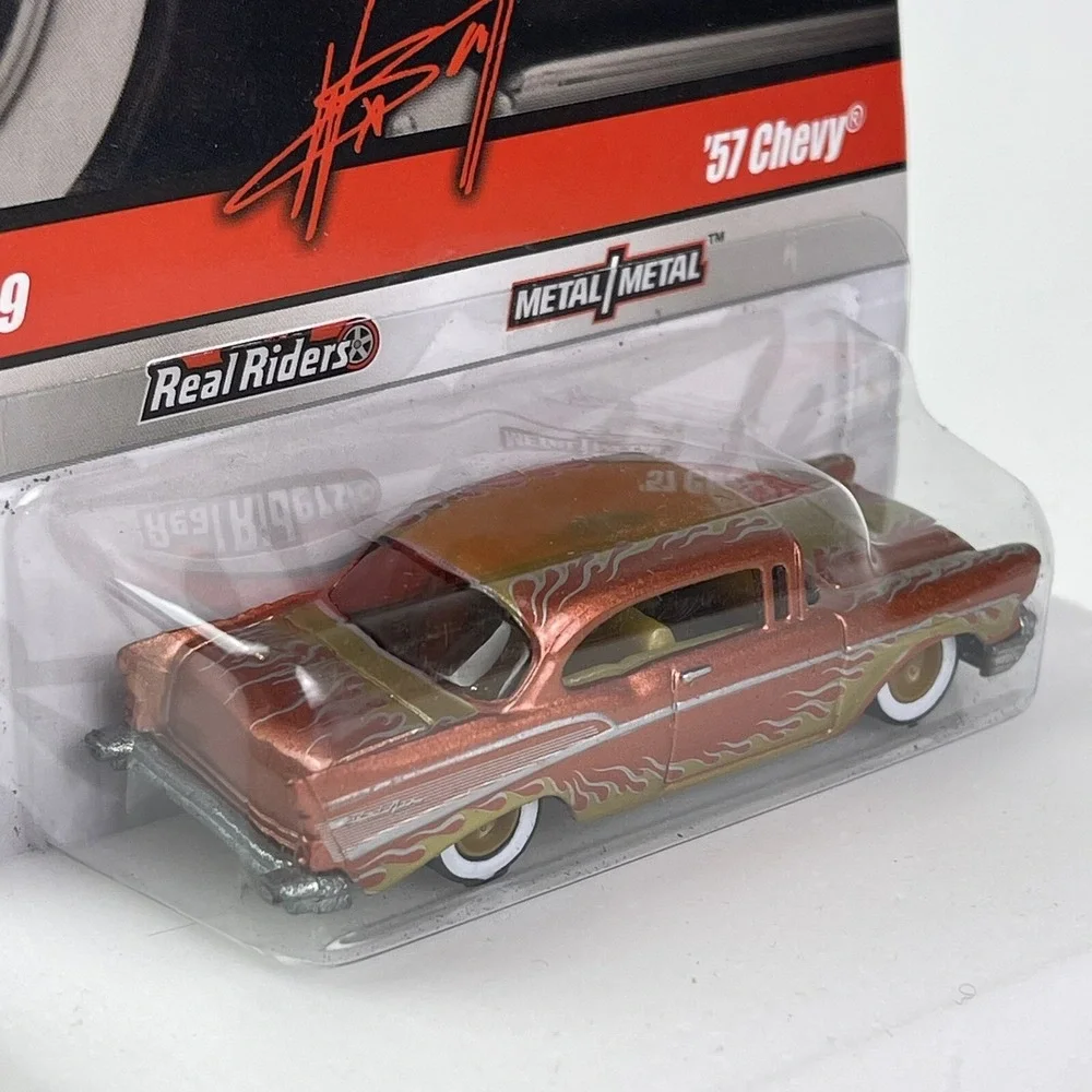 Mattel Hot Wheels Waynes Garage 1957 Chevy Bronze Real Riders